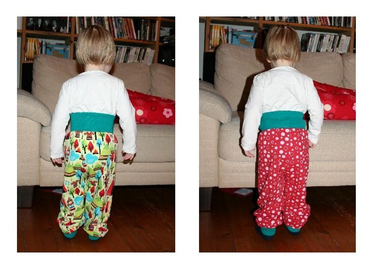 Jetzt war die kleine Gro&szlig;e wieder dran - derselbe Schnitt in Gr.92 als echte Wendehose. Nat&uuml;rlich als Knuffelhose f&uuml;r den Mittagsschlaf!